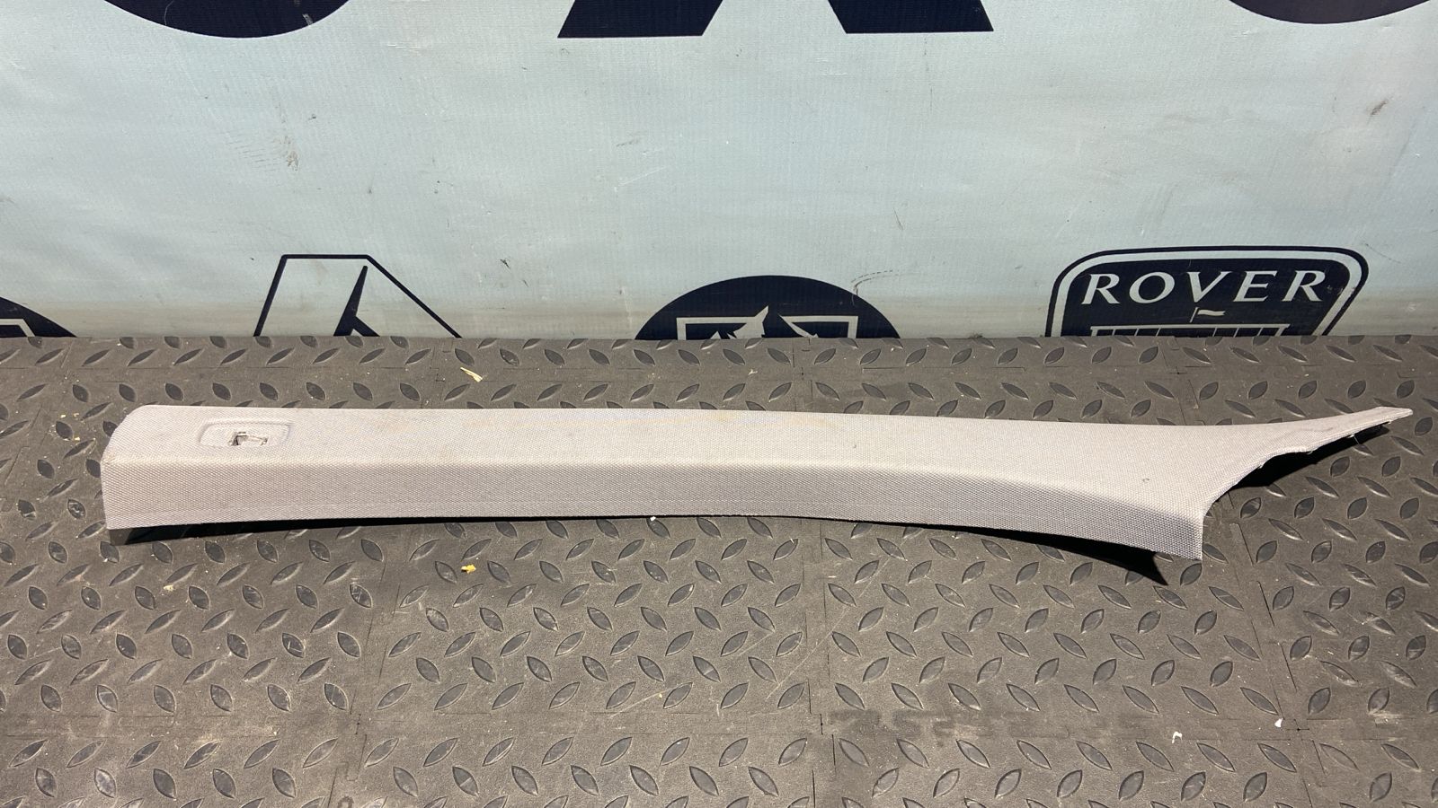 Обшивка стойки передняя левая Opel Astra/H 2004-2014