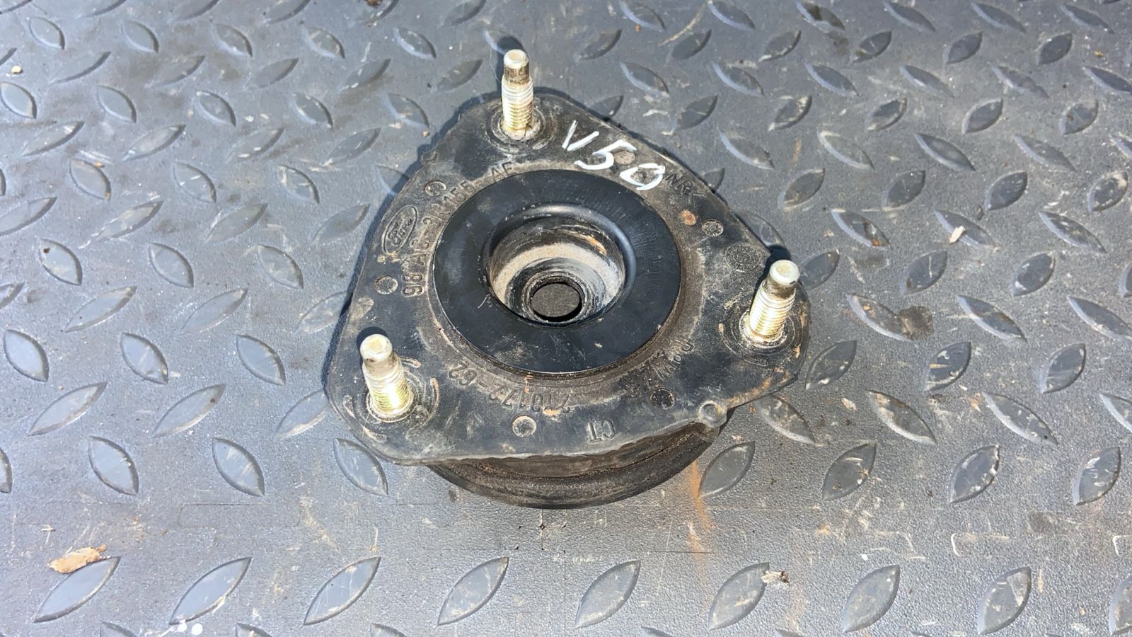 Опора амортизатора передняя Ford Focus 1998-2007