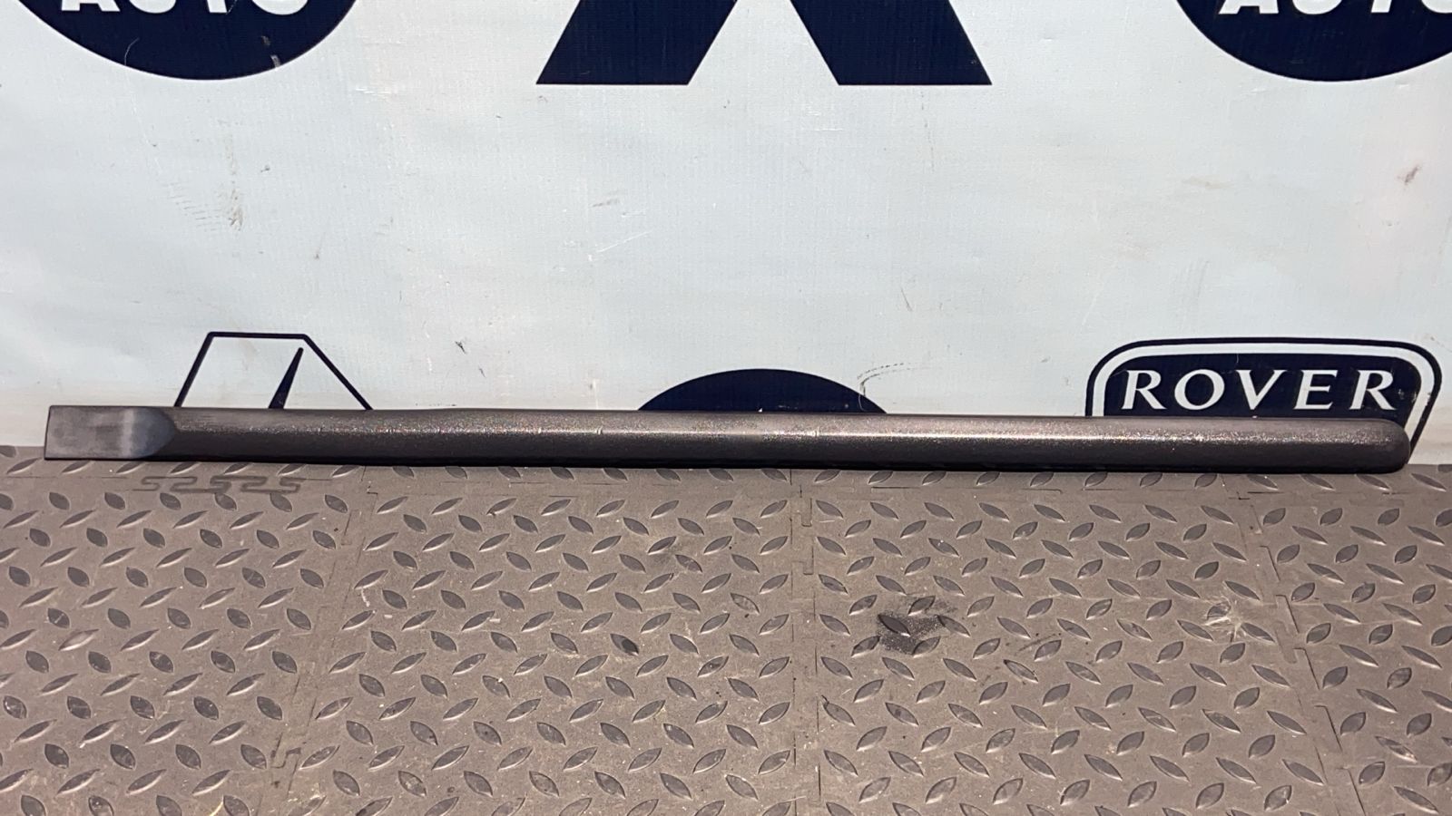 Молдинг двери задний левый Renault Logan 2004-2015