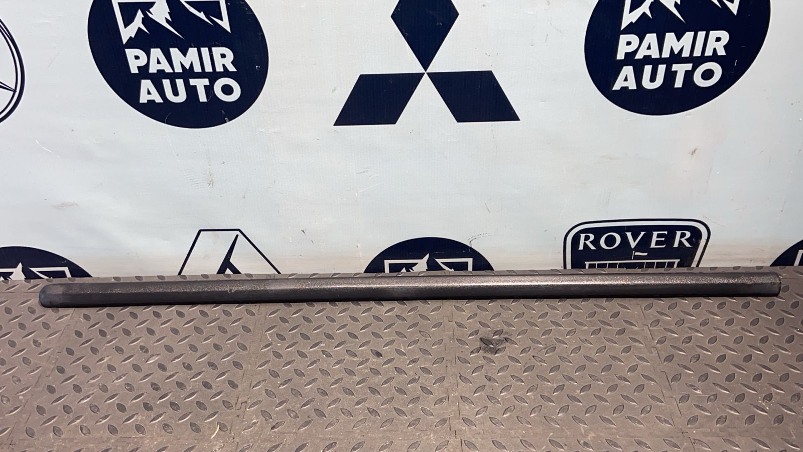 Молдинг двери передний правый Renault Logan 2004-2015