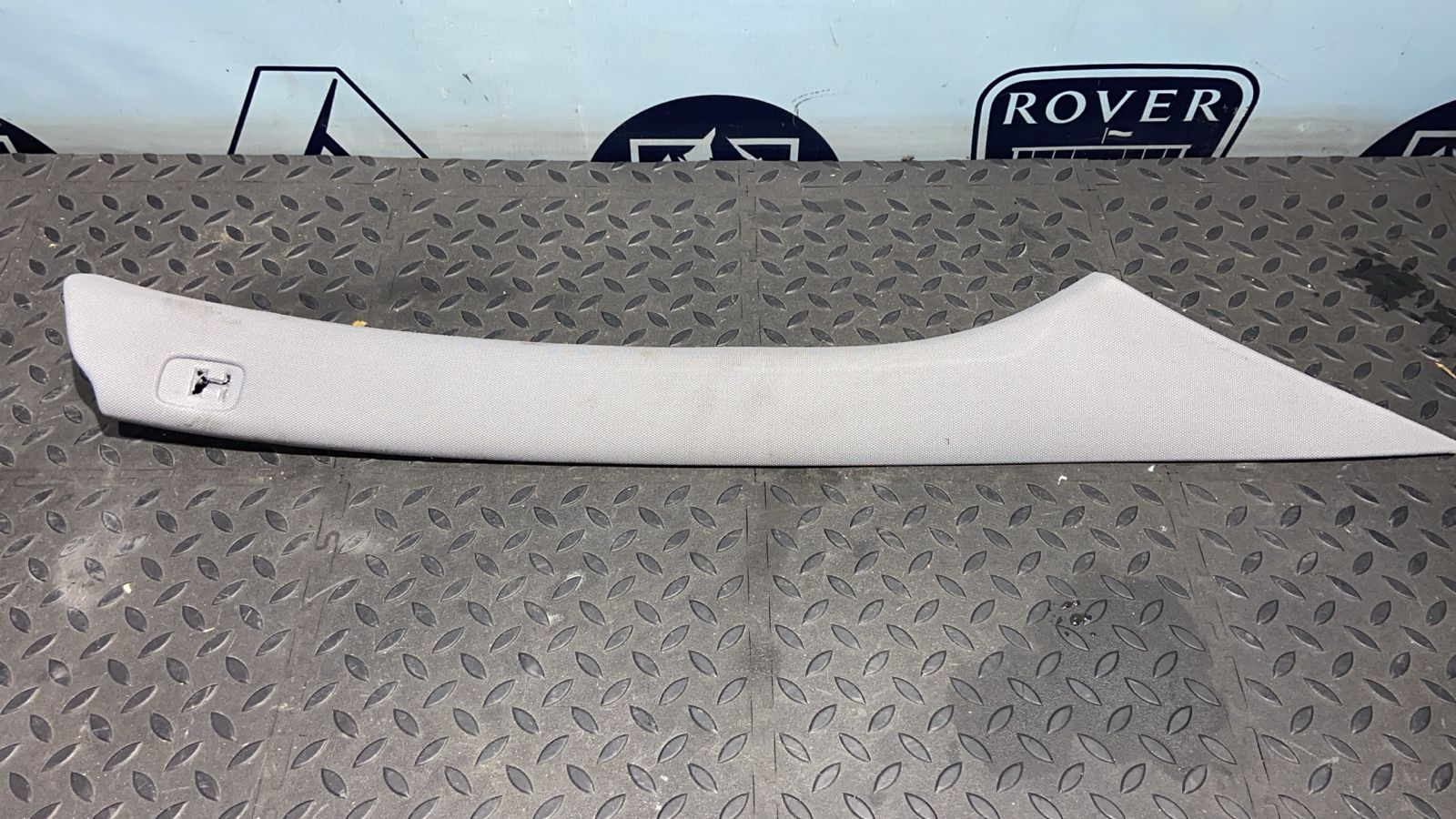 Обшивка стойки передняя правая Opel Vectra/C 2002-2008