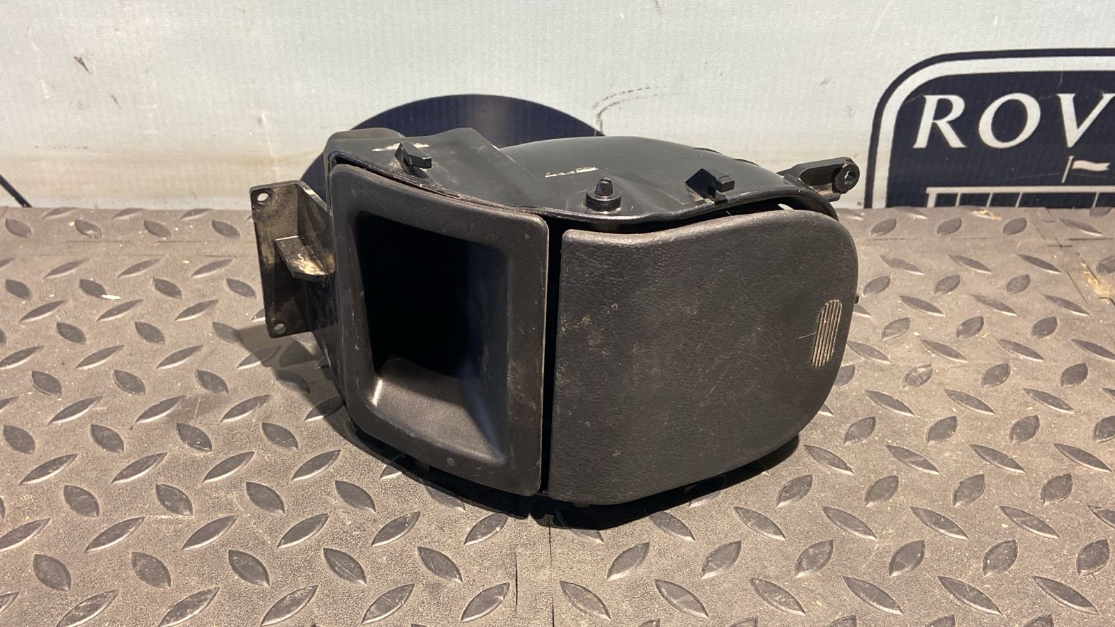 Подстаканник Mercedes M/W163 1997-2005