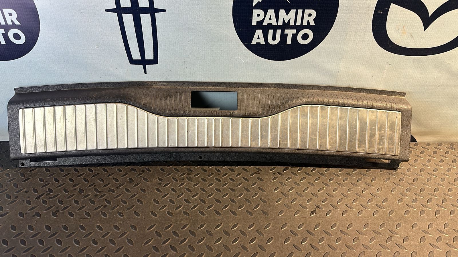 Накладка багажника Opel Zafira/B 2005-2014