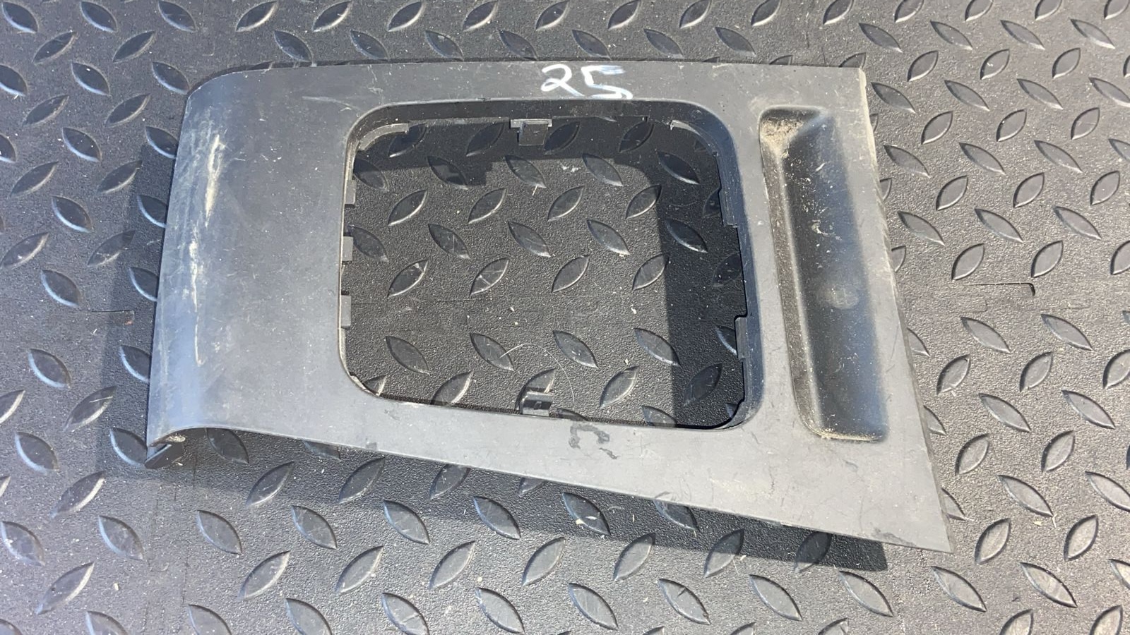 Накладка на кулису МКПП Opel Zafira/B 2005-2014