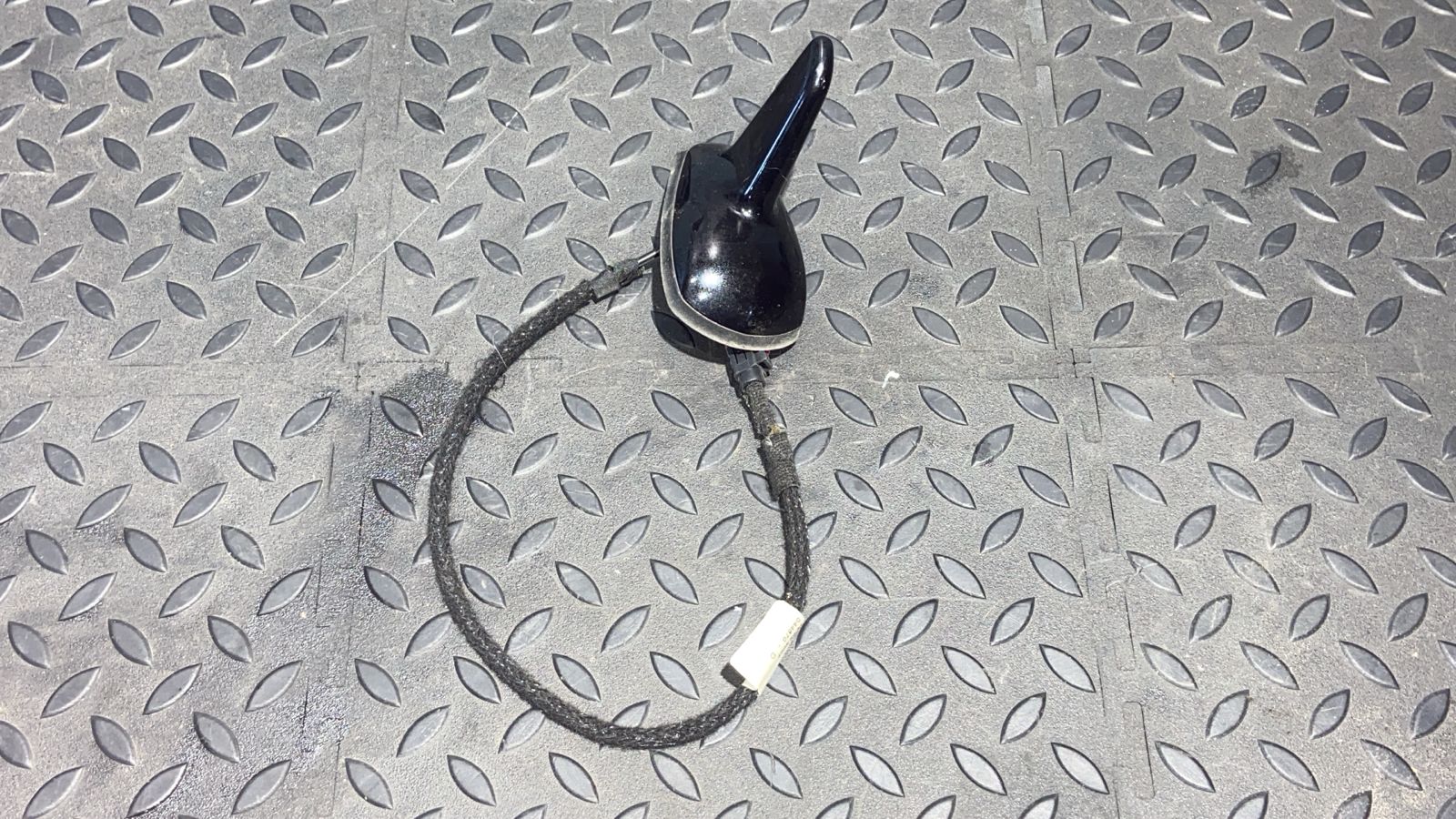 Антенна Mercedes E/W211 2002-2009