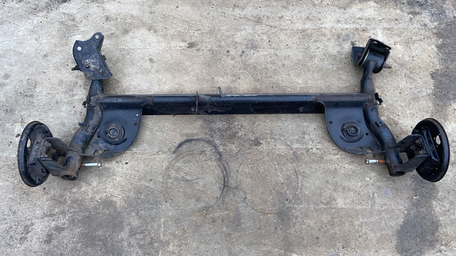 Балка задняя Renault Logan 2004-2015