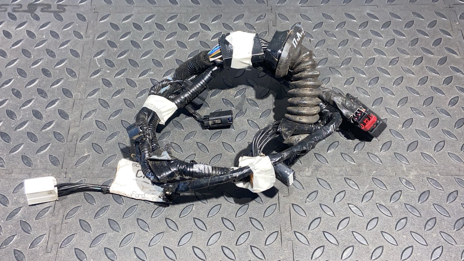 Проводка двери передняя левая Ford Transit 2006-2013