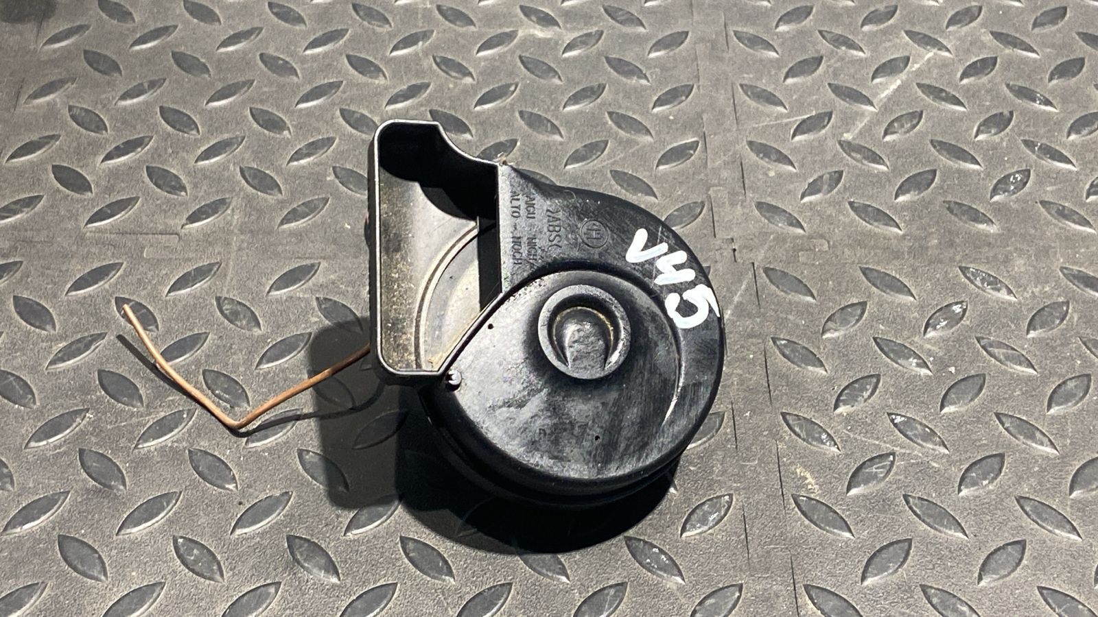 Сигнал звуковой Mercedes E/W210 1995-2003