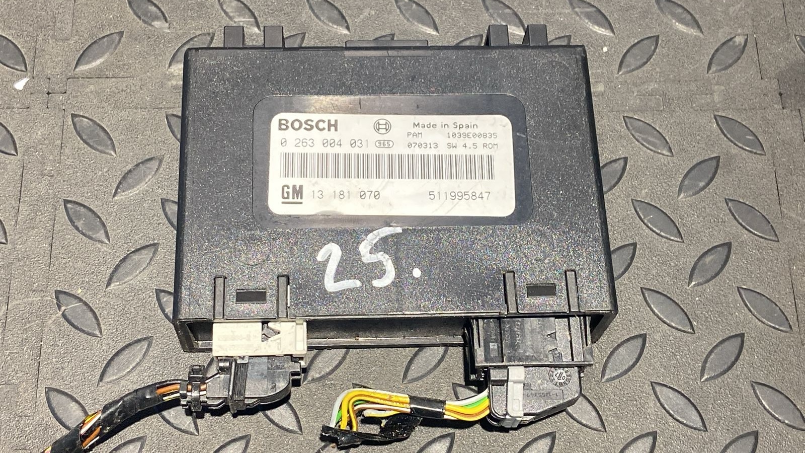 Блок управления парктроником Opel Zafira/B 2005-2014