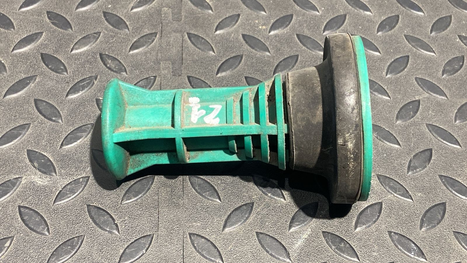 Проставка пружины задняя Renault Megane/2 2002-2009