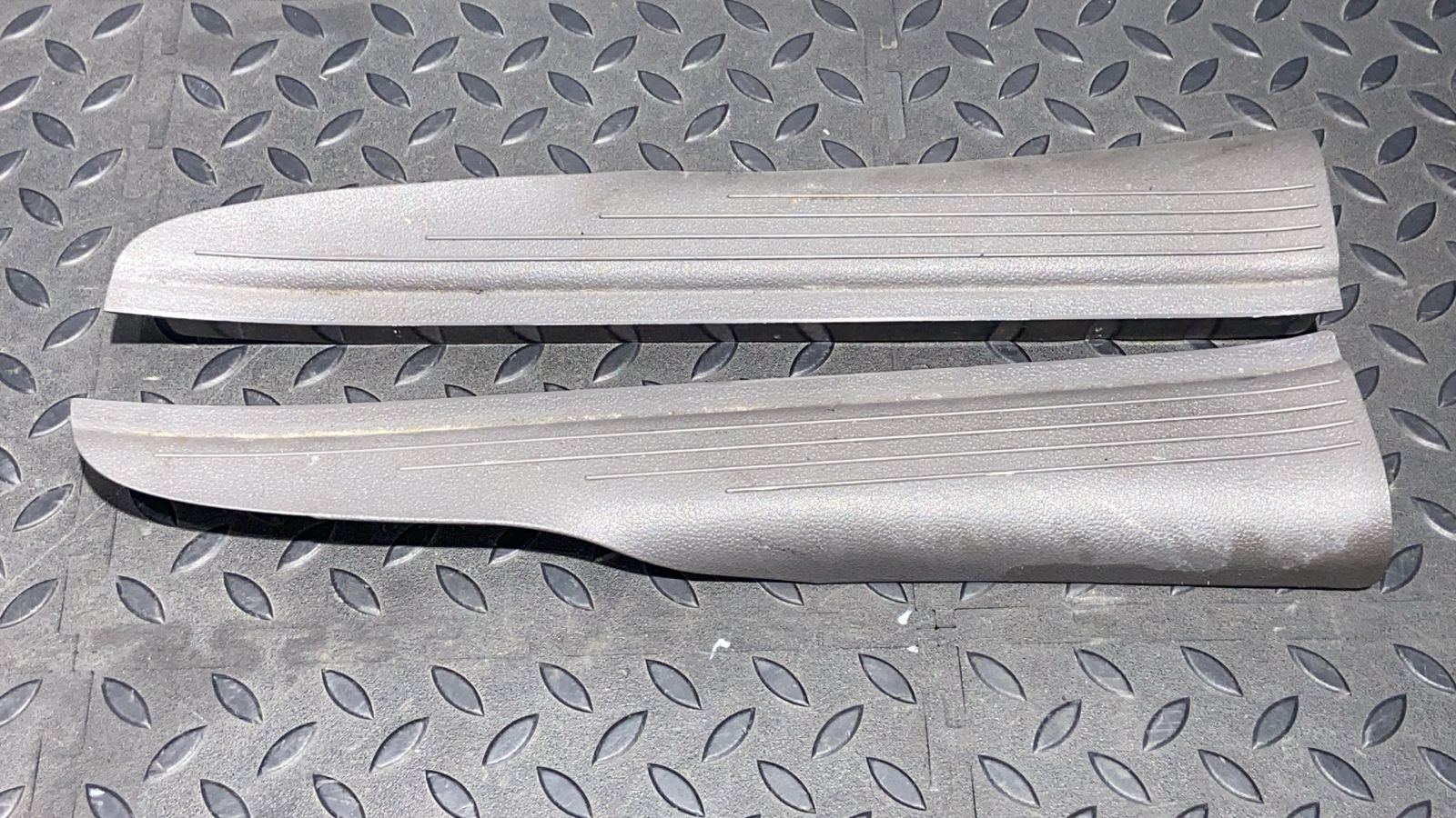 Накладка порога задняя Mercedes E/W211 2002-2009