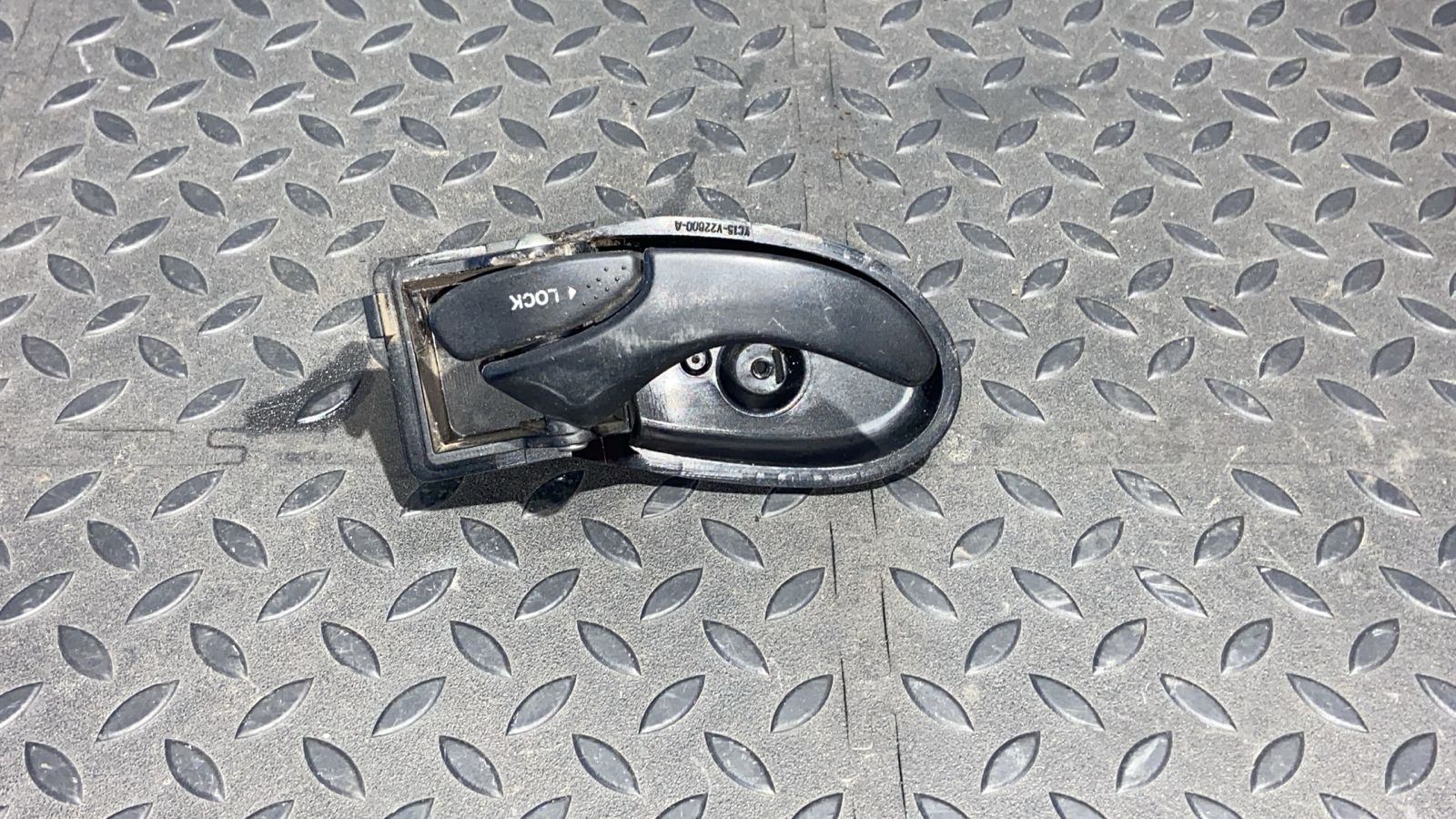 Ручка двери передняя правая Ford Transit 2006-2013