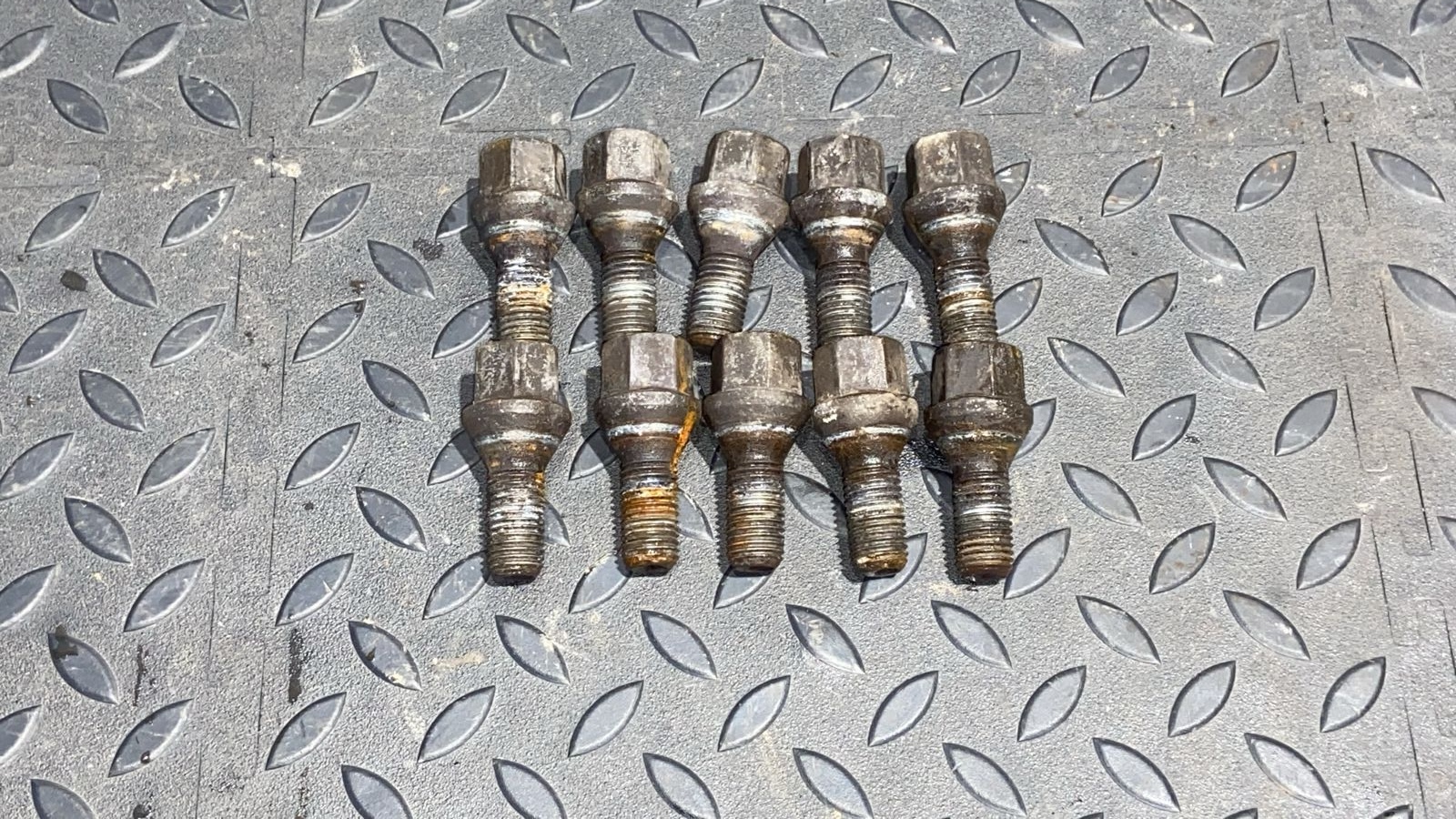 Болт колесный Opel Astra/H 2004-2014