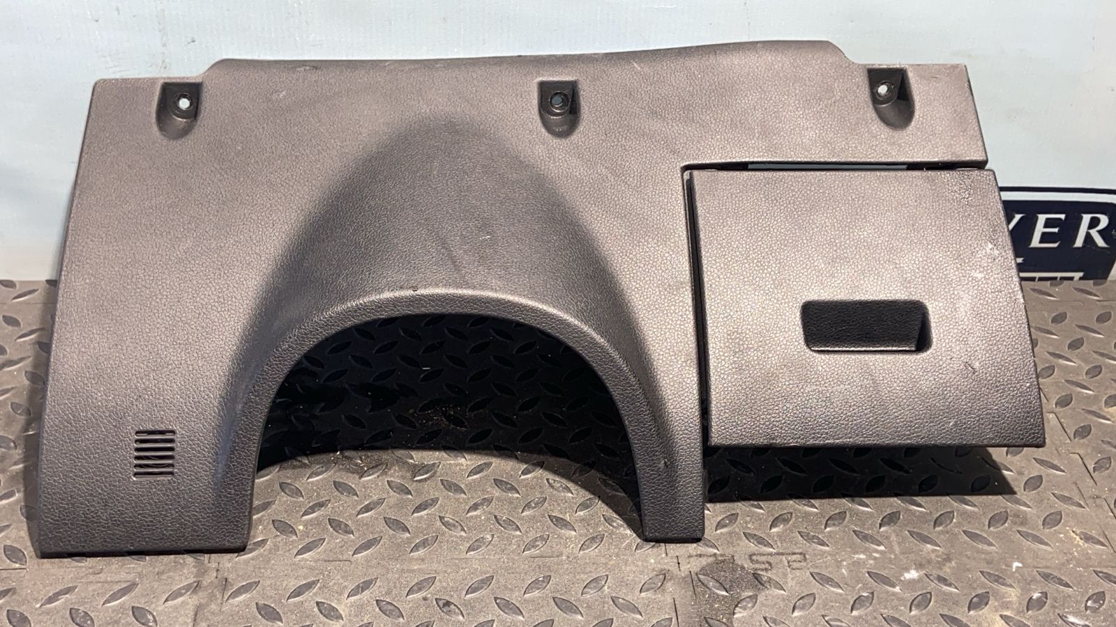 Накладка на торпедо левая Ford Mondeo/3 2000-2007