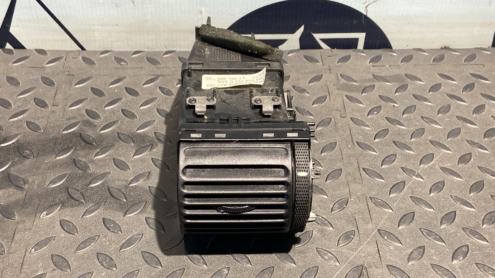 Дефлектор воздушный правый левый Ford Galaxy 1995-2006