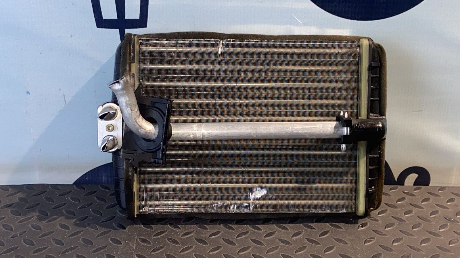 Радиатор отопителя Mercedes E/W210 1995-2003