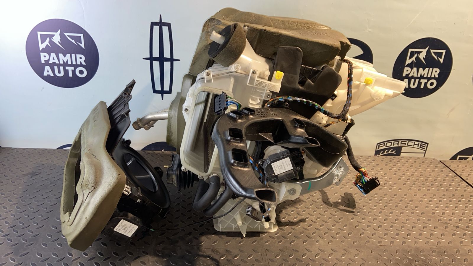 Корпус отопителя Opel Vectra/C 2002-2008