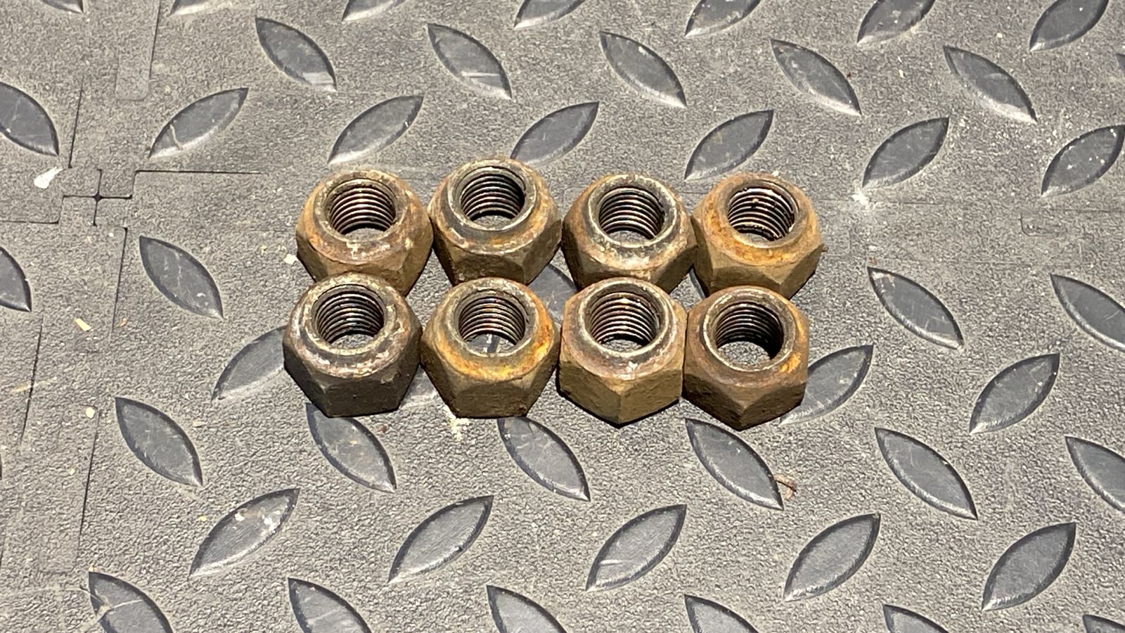 Гайка колесная Ford Focus 1998-2007