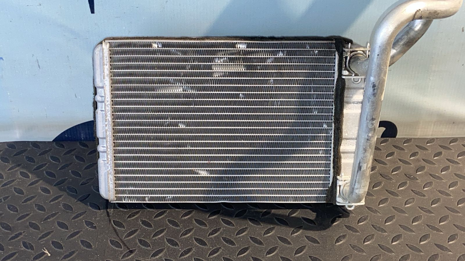 Радиатор отопителя Mercedes C/W203 2000-2008