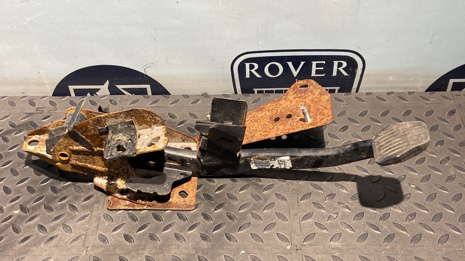 Педаль тормоза Ford Focus/2 2004-2011