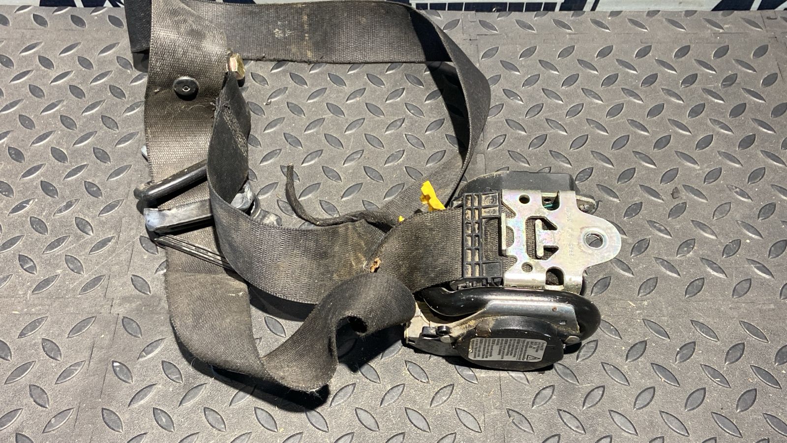 Ремень безопасности передний Mercedes Vito/W638 1996-2003