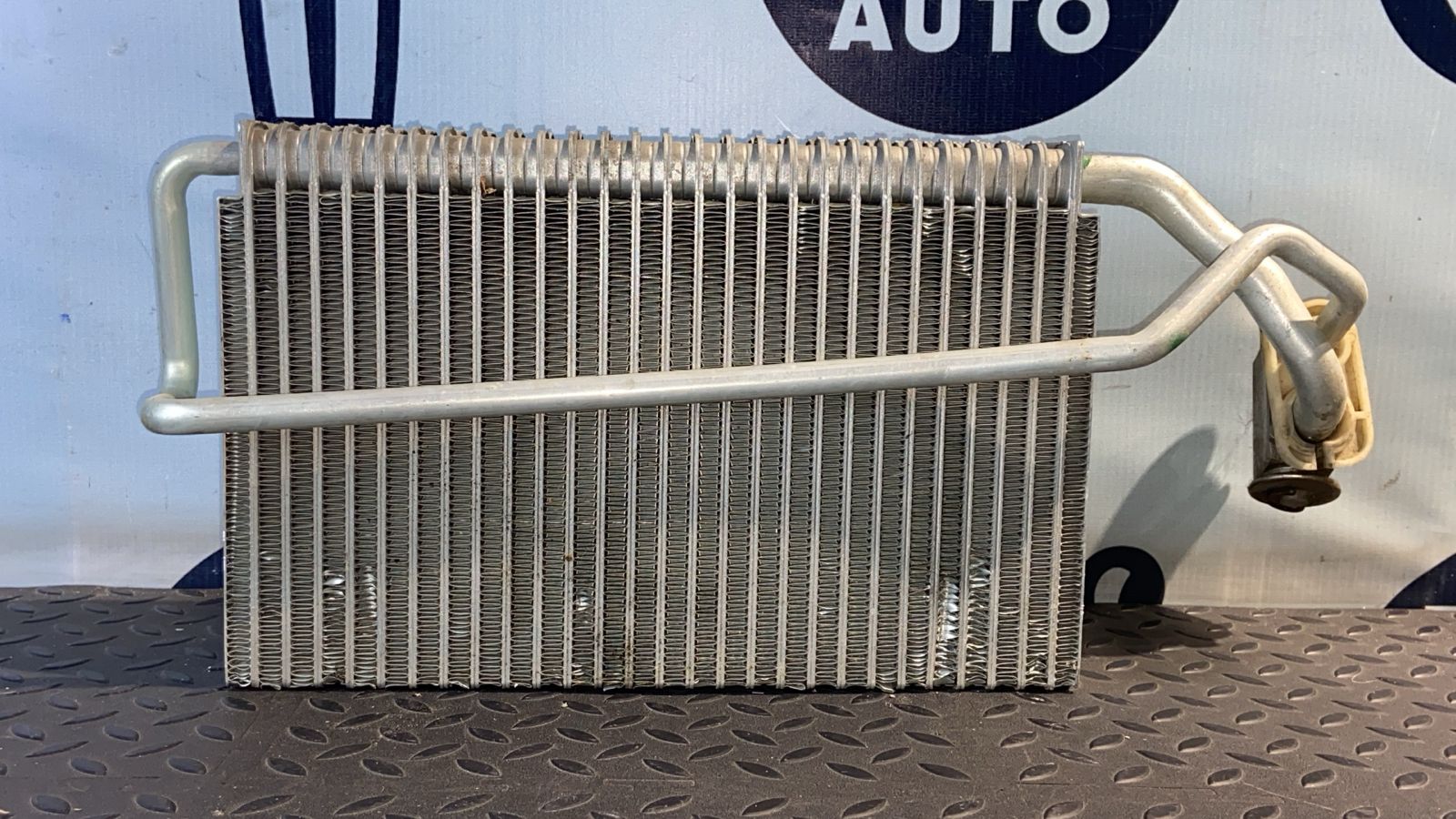 Испаритель кондиционера Mercedes E/W211 2002-2009