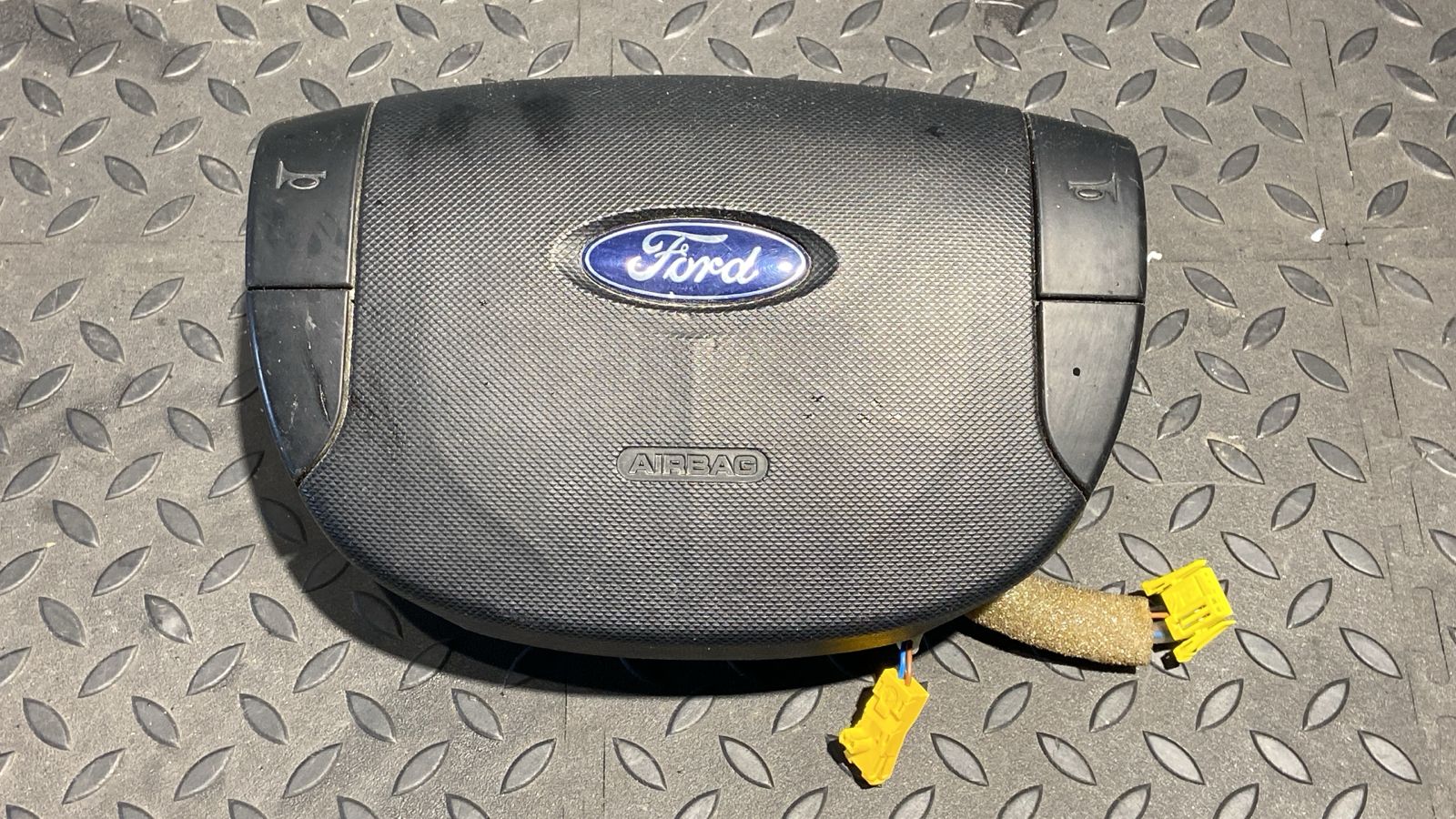 Подушка безопасности в руль Ford Galaxy 1995-2006