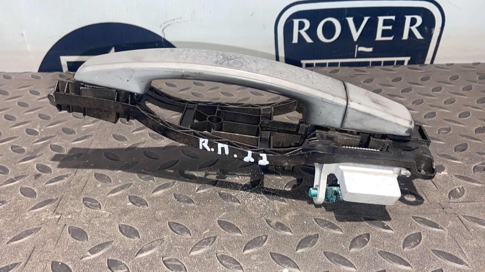 Ручка двери передняя правая Opel Astra/H 2004-2014