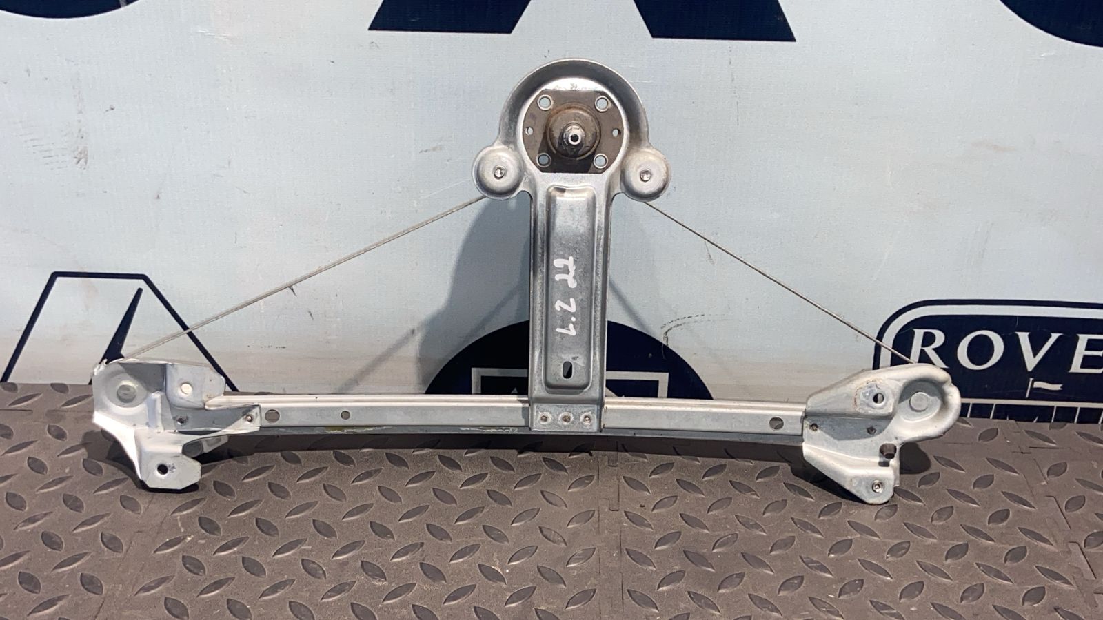 Стеклоподъемник задний левый Opel Astra/H 2004-2014