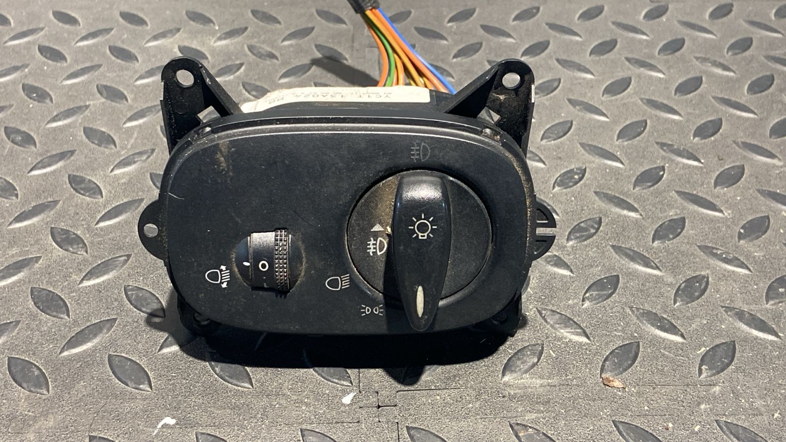 Переключатель света фар Ford Transit 2000-2006