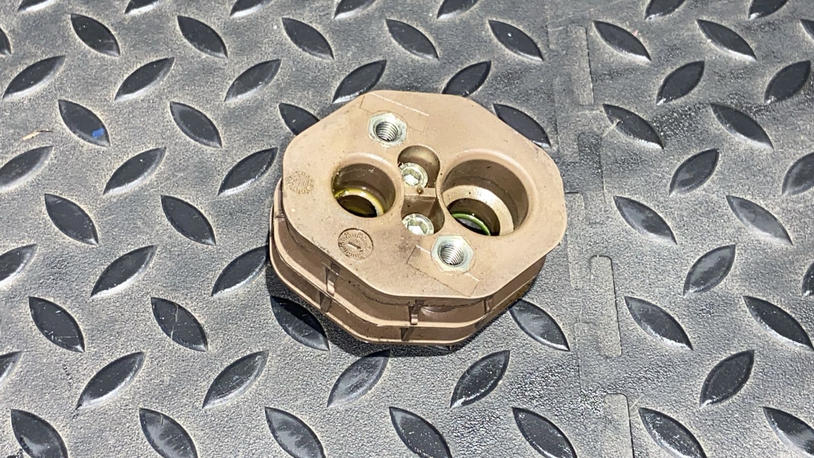 Клапан кондиционера Renault Megane/2 2002-2009