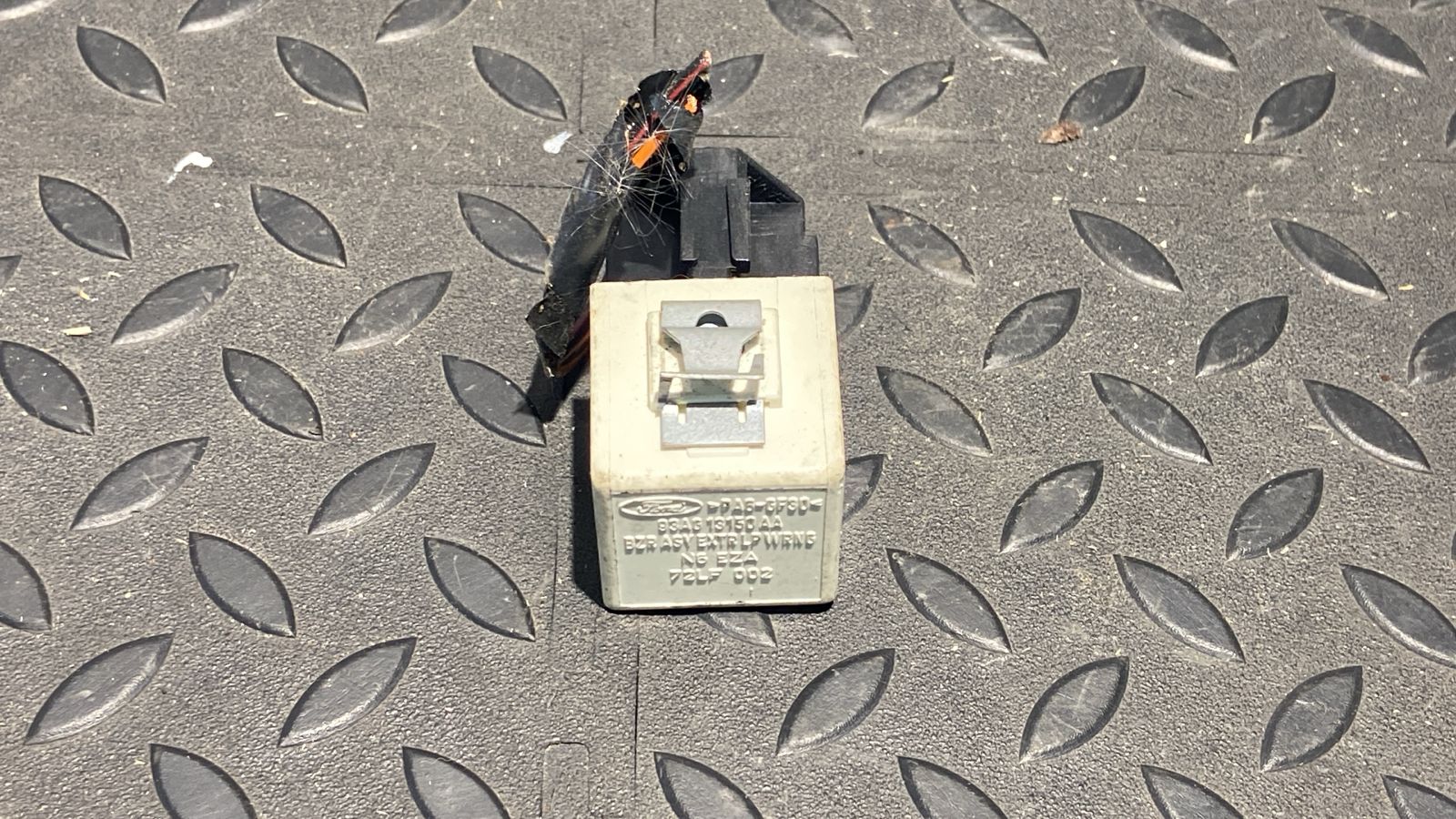 Реле Ford Transit 2000-2006