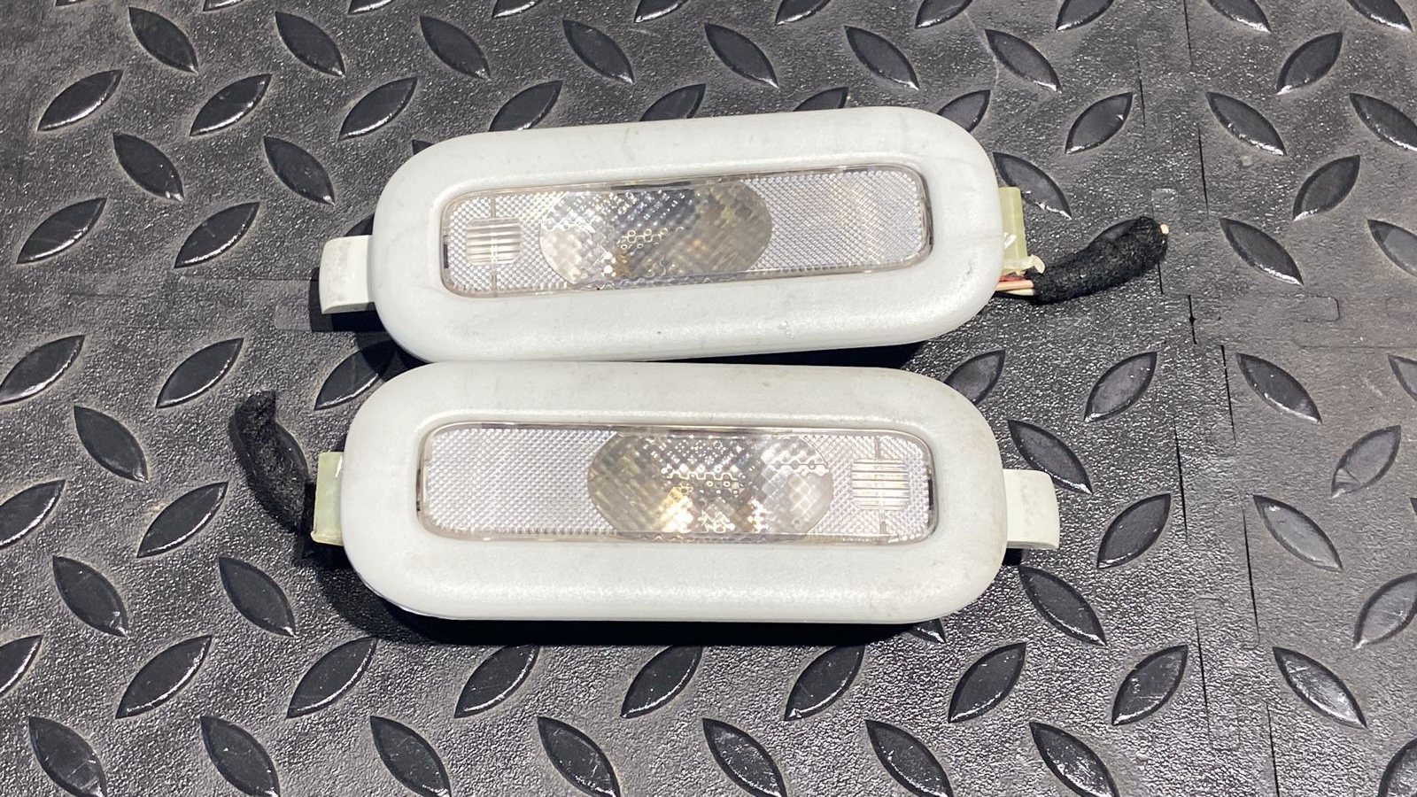 Плафон салонный Mercedes M/W163 1997-2005