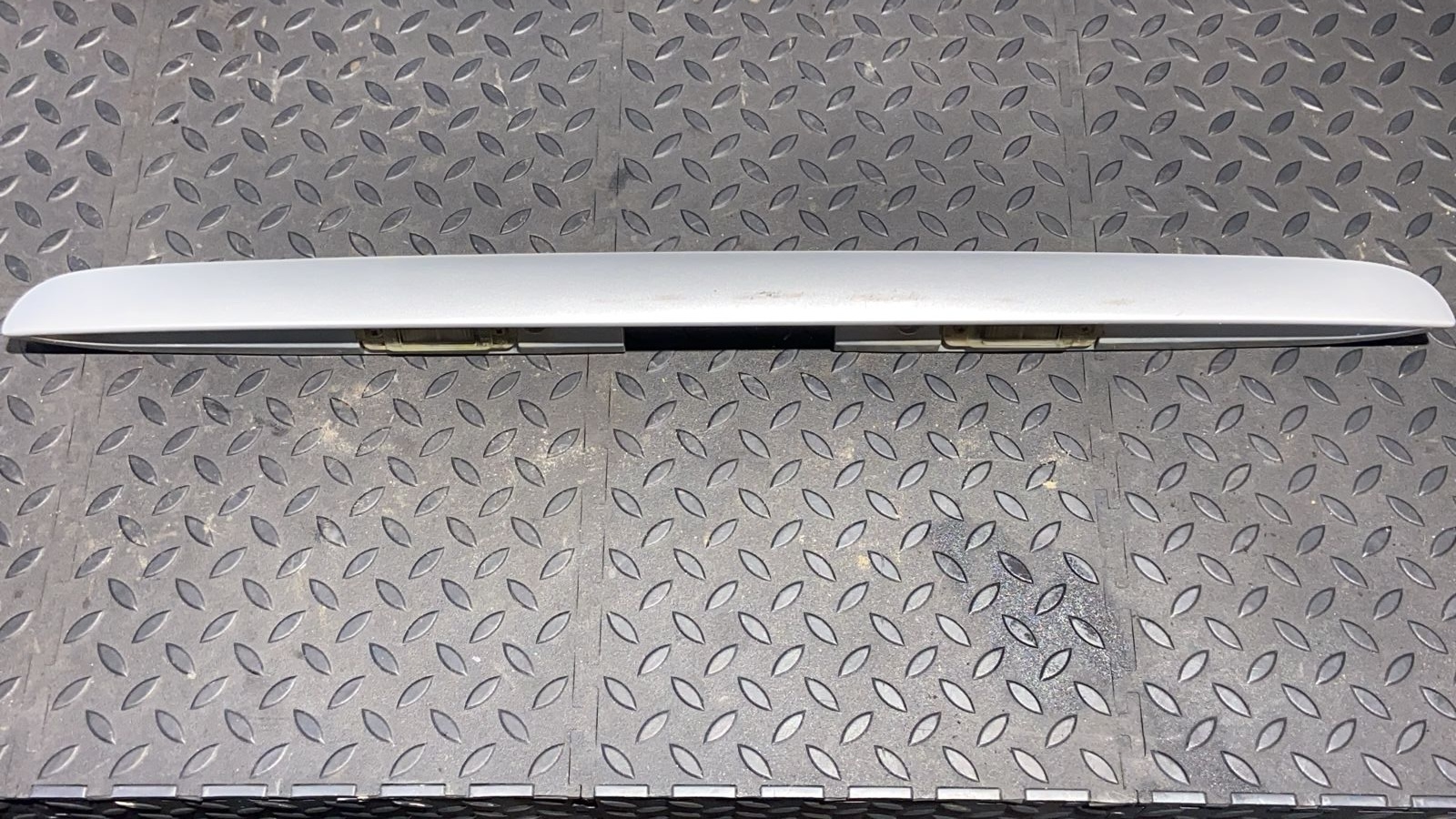 Накладка двери багажника Mercedes M/W163 1997-2005