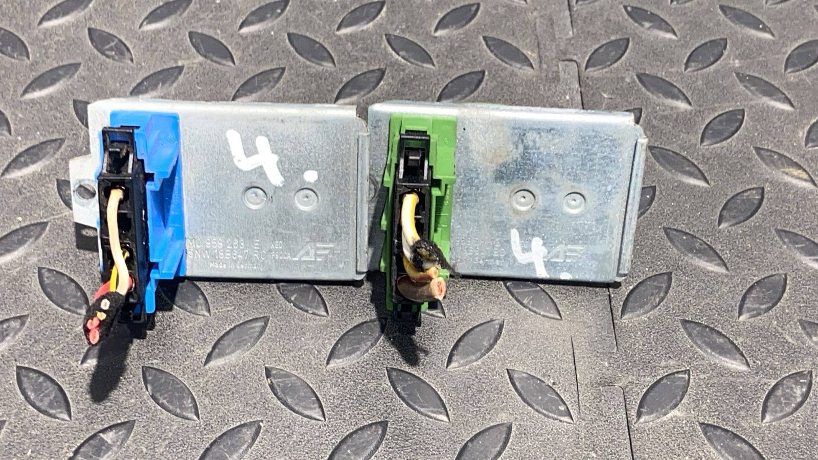 Резистор отопителя Ford Galaxy 1995-2006