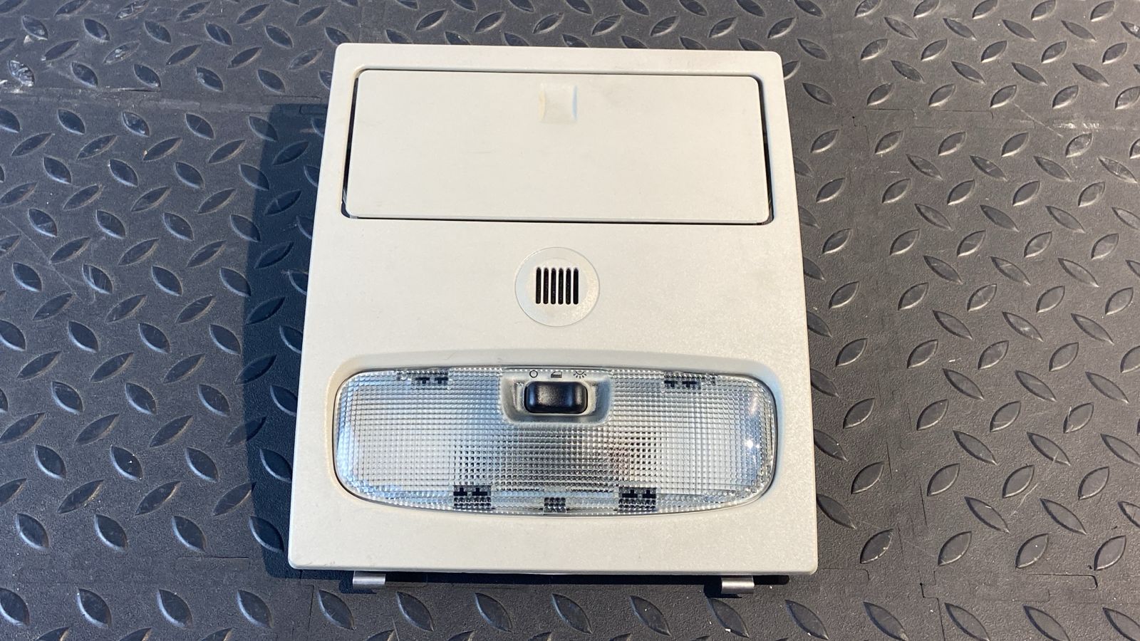 Плафон салонный Ford Mondeo/3 2000-2007