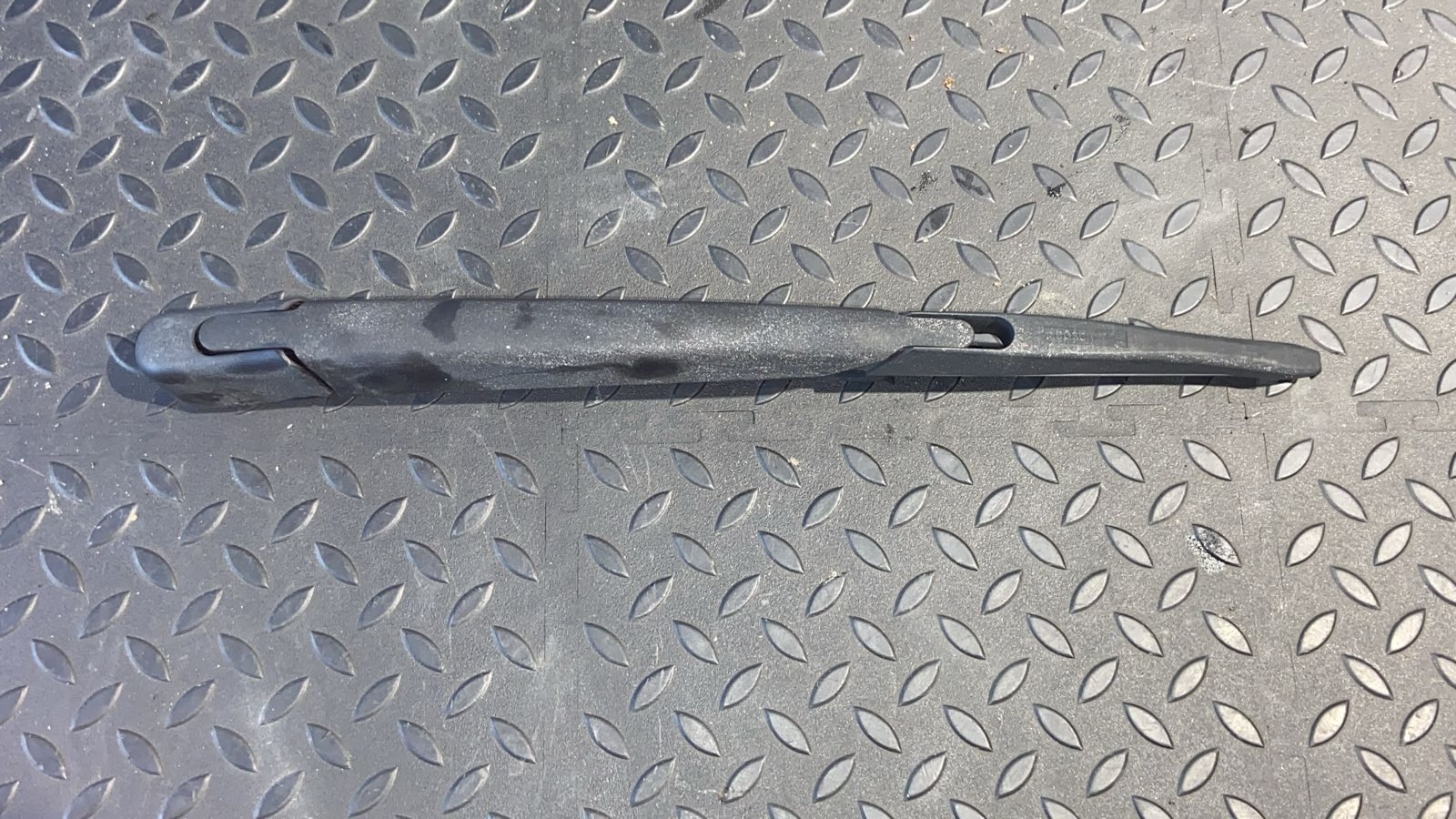 Поводок стеклоочистителя задний Opel Astra/H 2004-2014