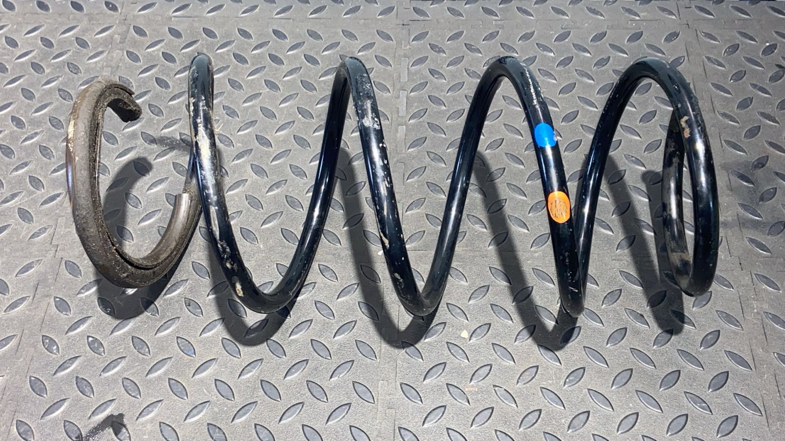 Пружина передняя Renault Megane/2 2002-2009