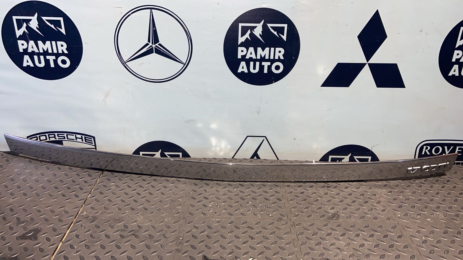 Накладка двери багажника Opel Astra/H 2004-2014