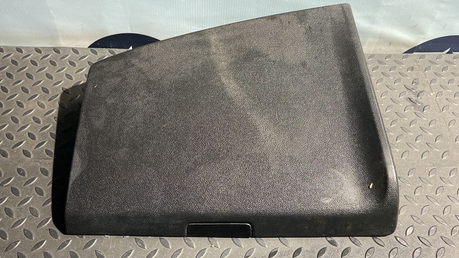 Бардачок левый Ford Transit 2006-2013