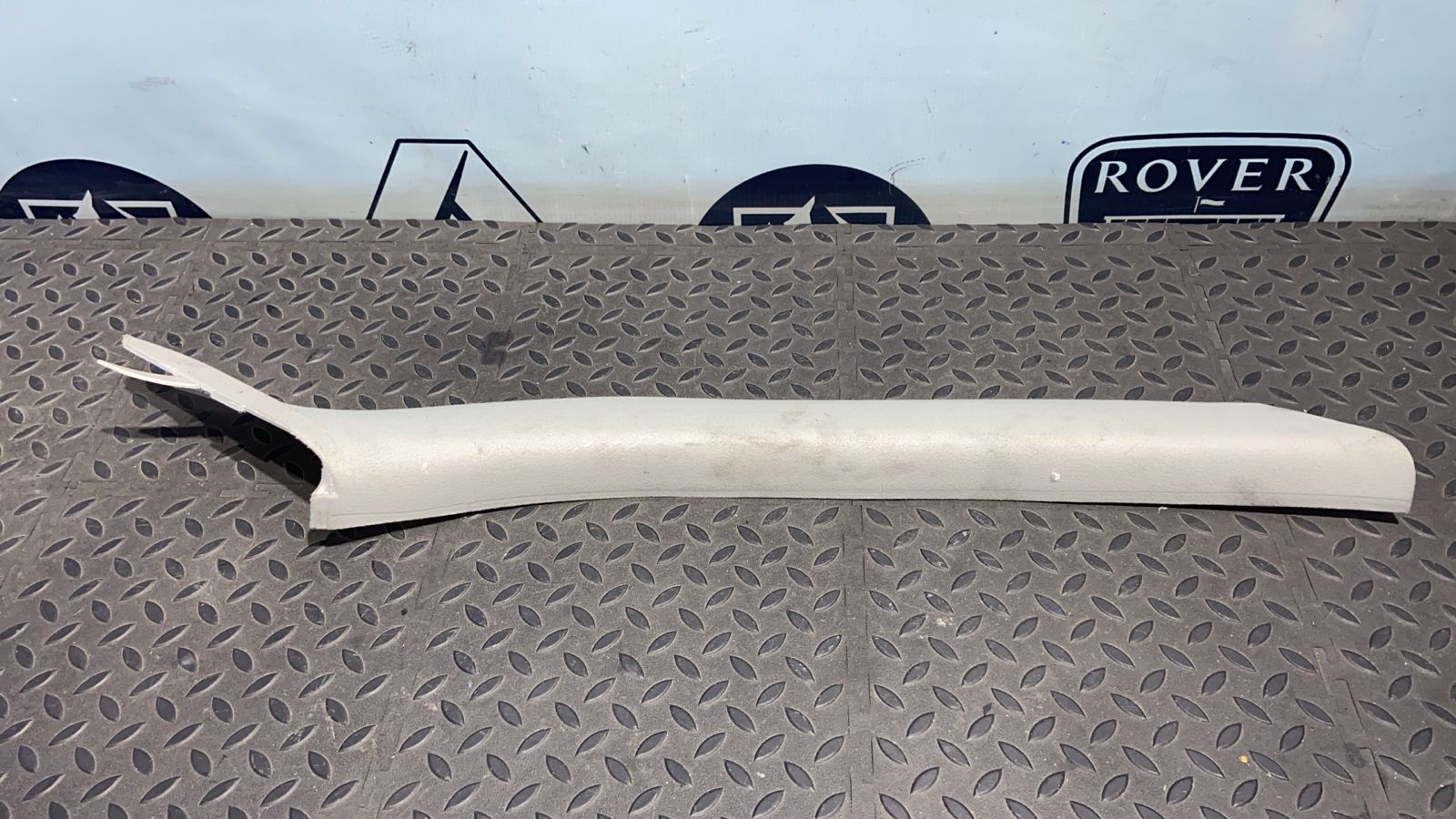 Обшивка стойки передняя правая Ford Mondeo/3 2000-2007