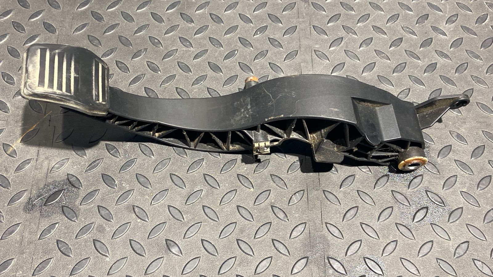 Педаль сцепления Ford Mondeo/3 2000-2007