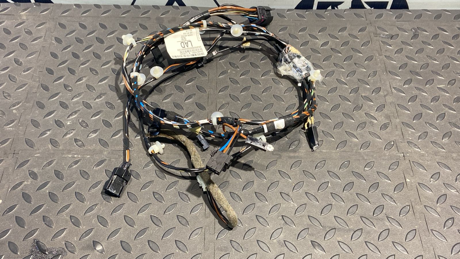 Проводка двери багажника Opel Astra/H 2004-2014