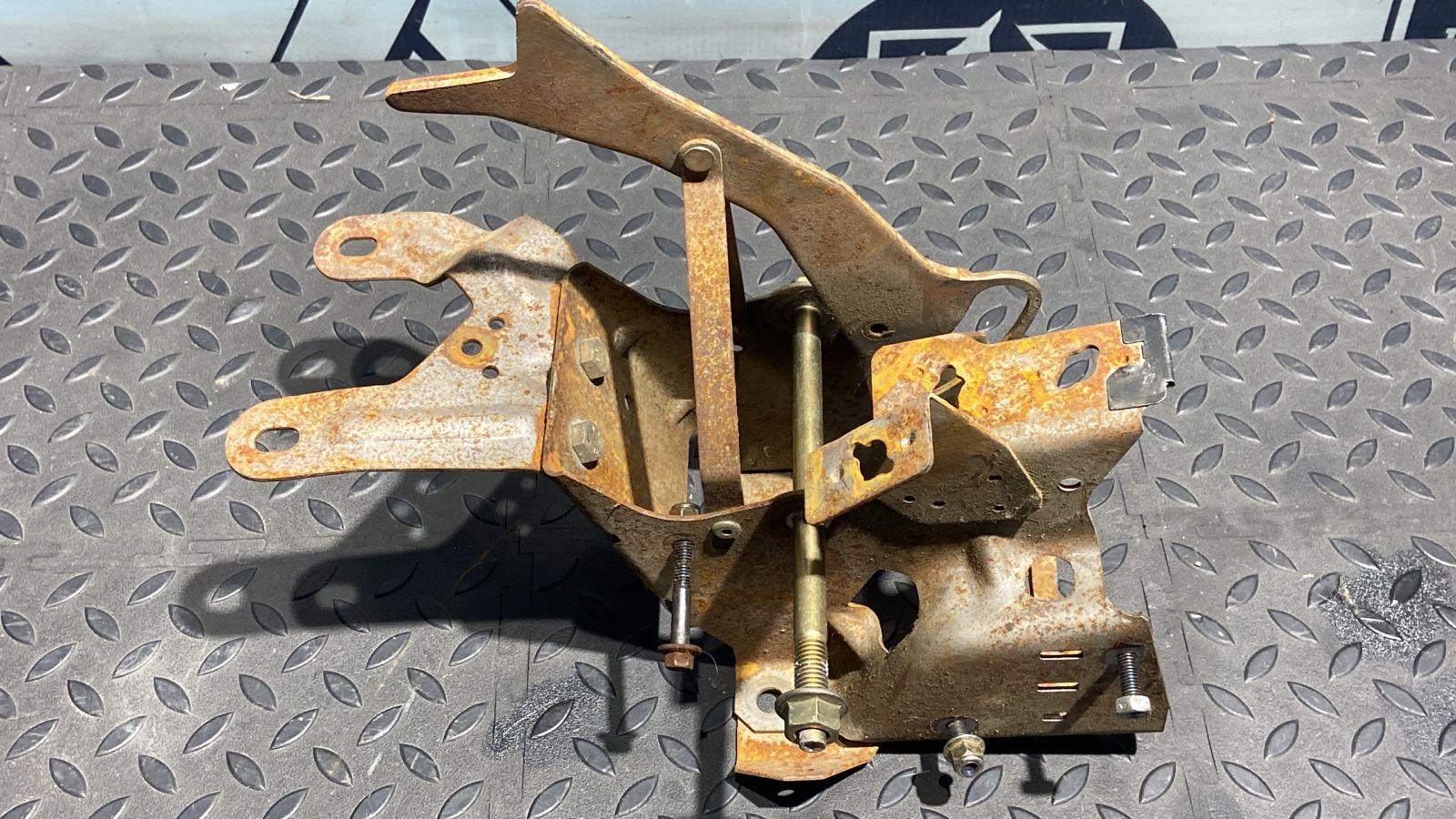 Кронштейн педалей (Тормоз/Сцепление) Ford Mondeo/3 2000-2007