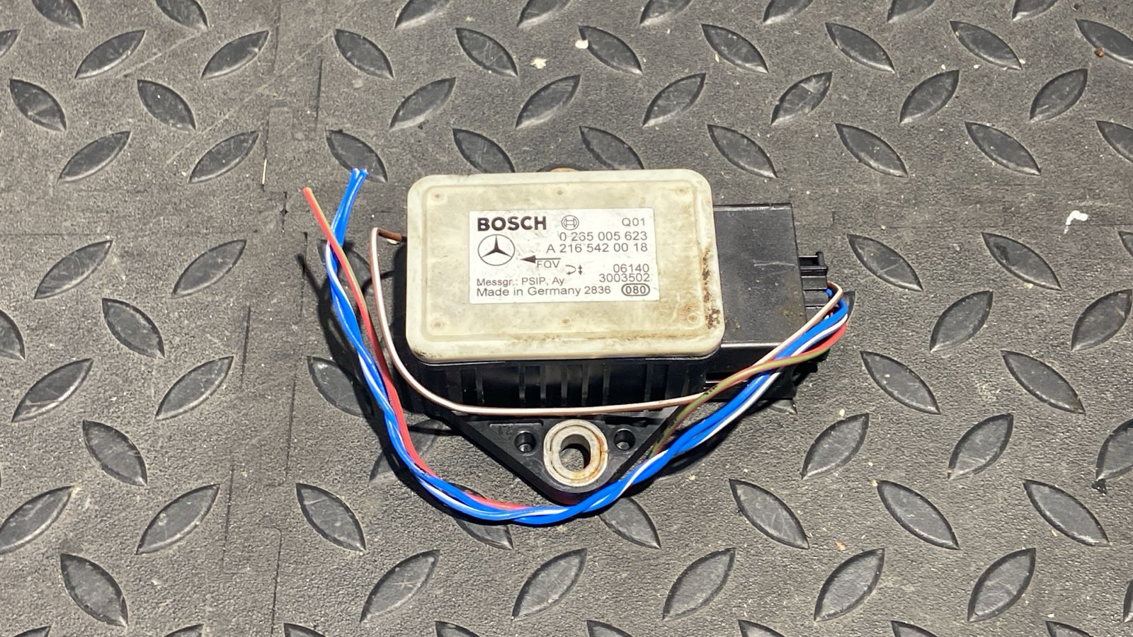 Датчик ускорения Mercedes E/W211 2002-2009