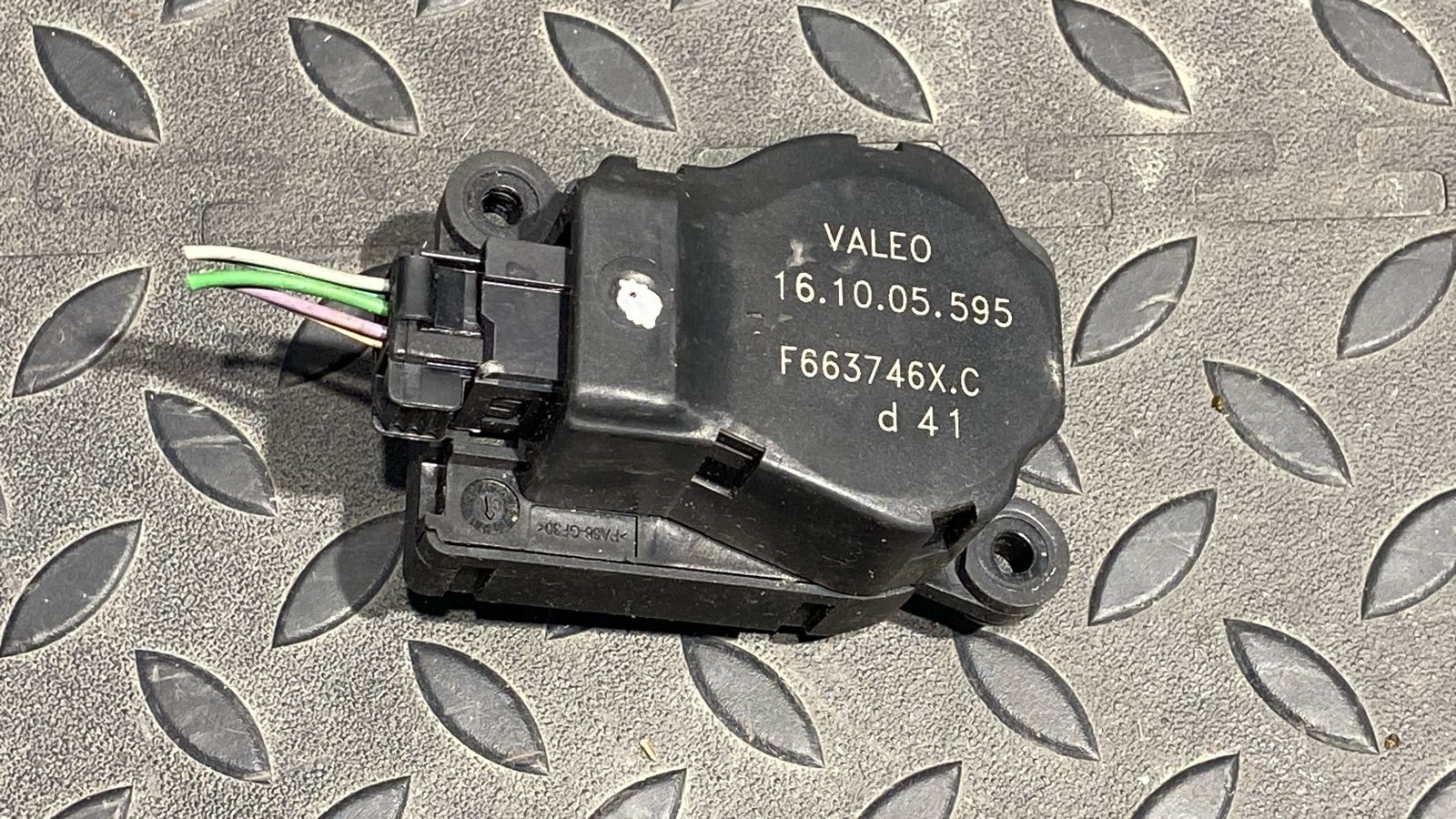 Моторчик заслонки отопителя Renault Megane/2 2002-2009