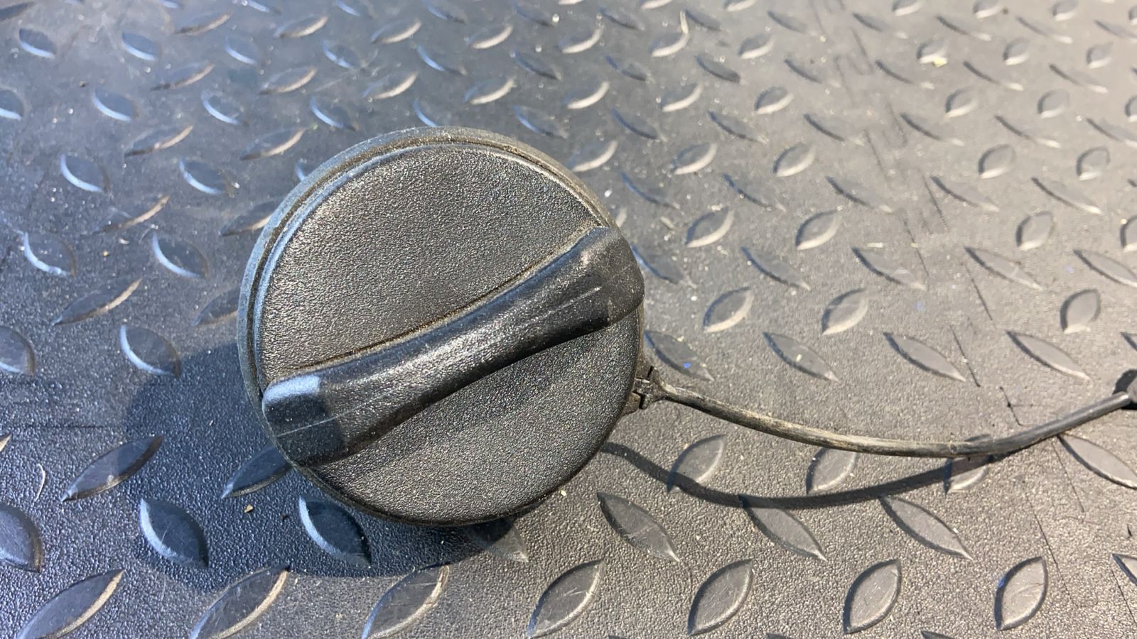 Крышка топливного бака Ford Mondeo/3 2000-2007