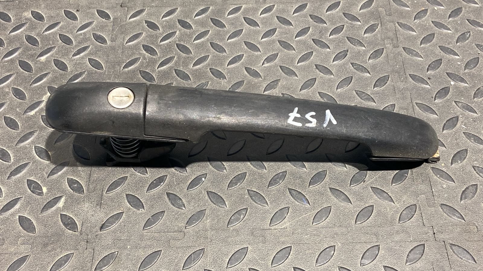 Ручка двери передняя левая Mercedes Vito/W638 1996-2003