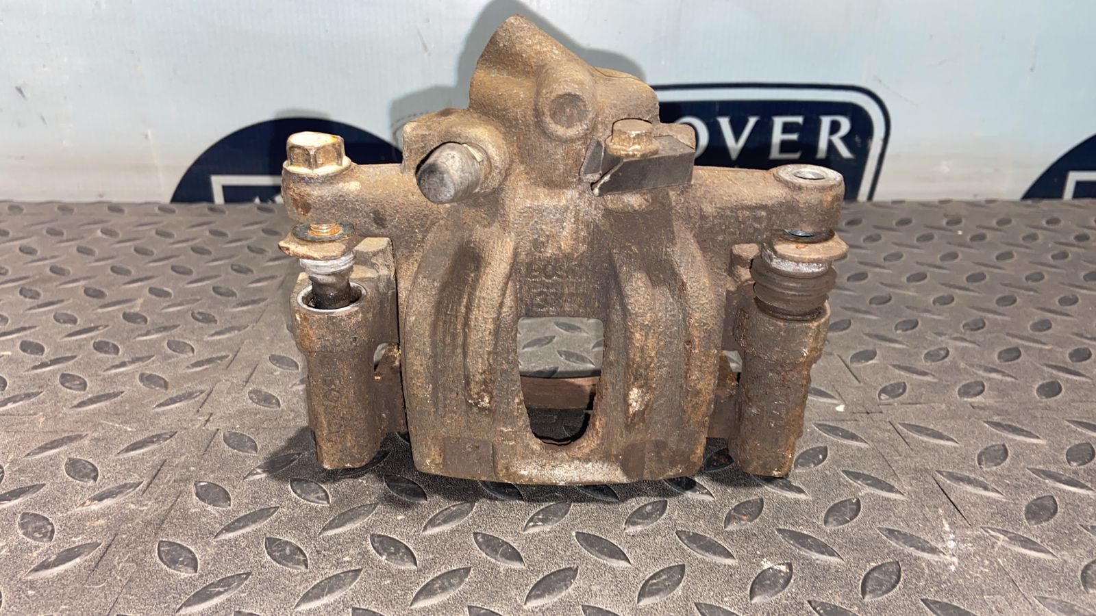 Суппорт задний левый Mercedes Vito/W639 2003-2014