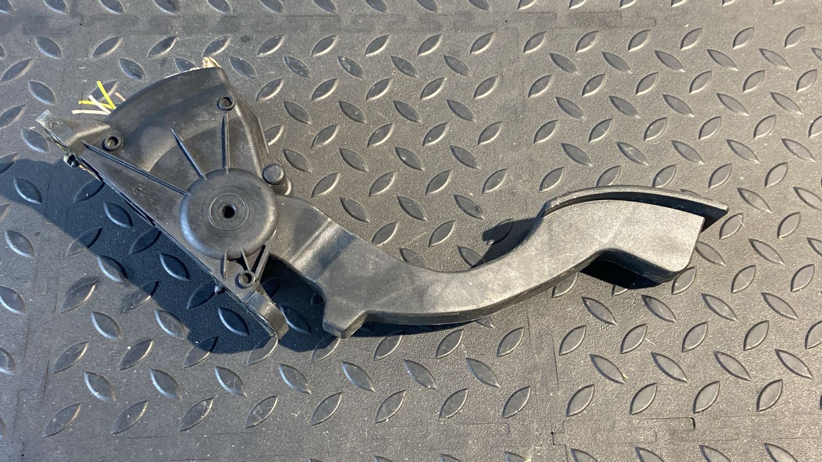 Педаль газа Ford Focus/2 2004-2011